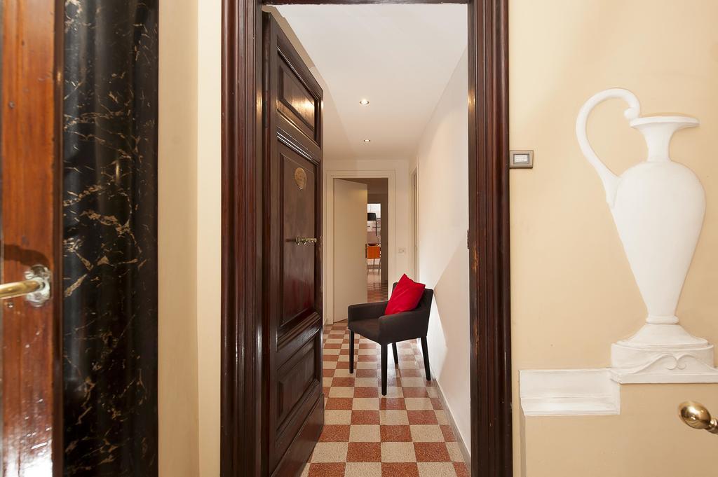 Appartamento Bernini House Roma Esterno foto