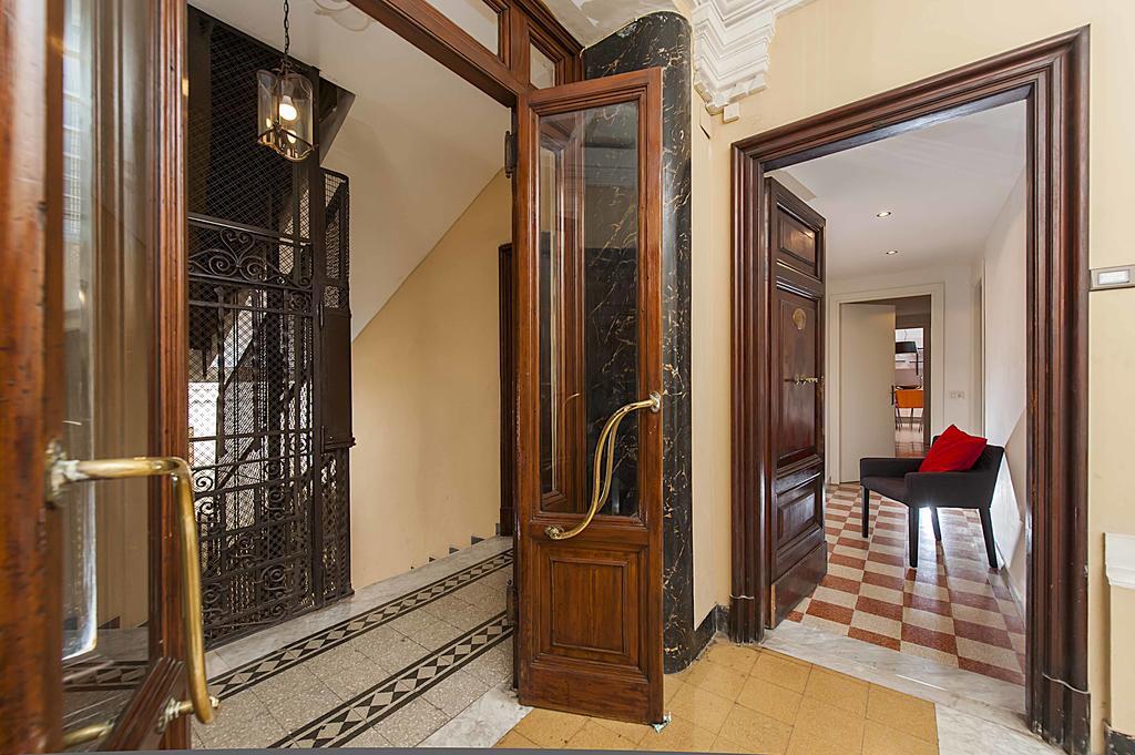 Appartamento Bernini House Roma Esterno foto