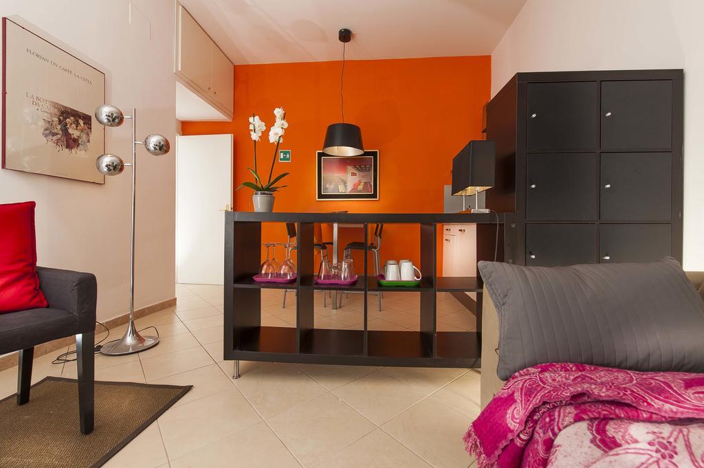 Appartamento Bernini House Roma Esterno foto